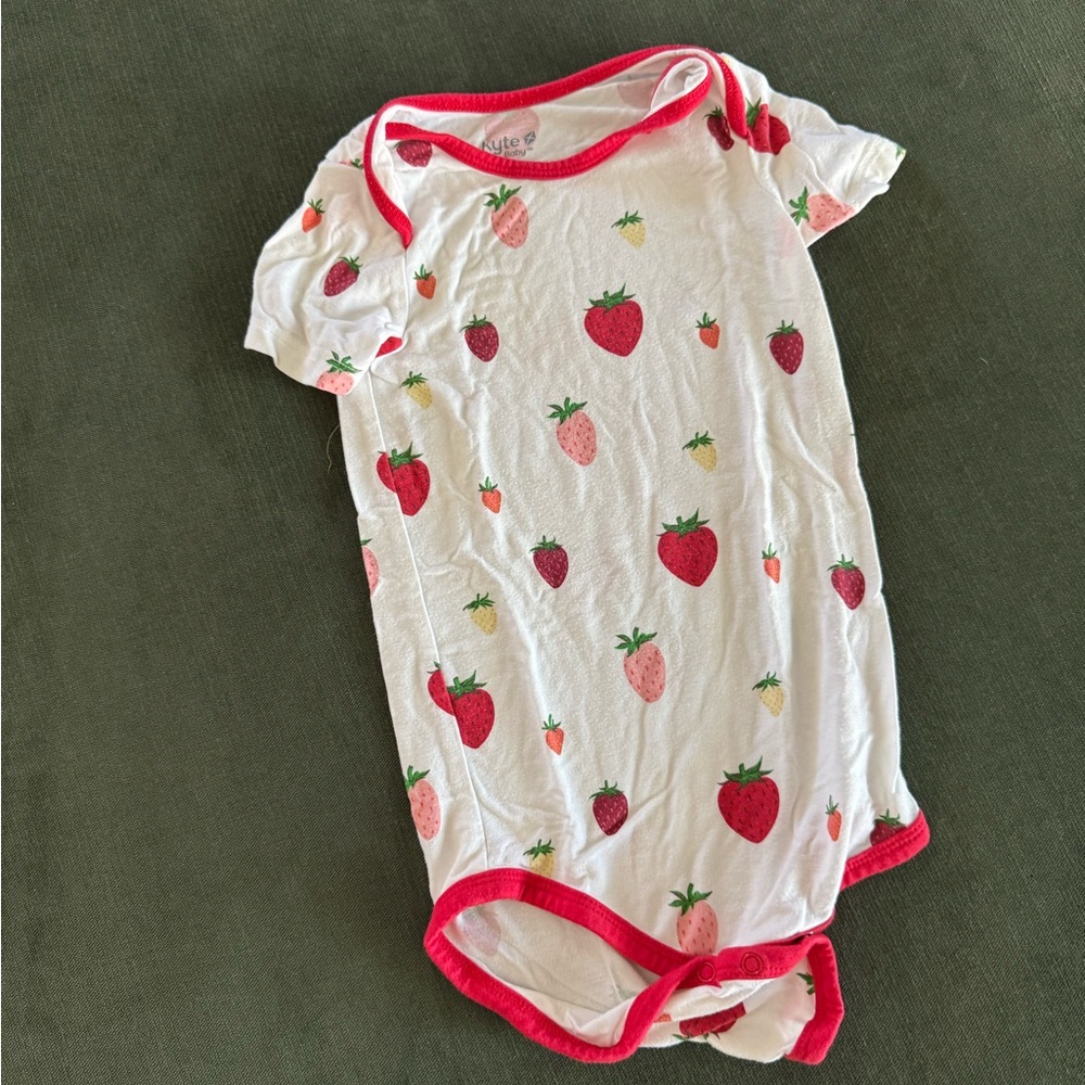 Kyte Baby Printed Onesie 18-24 Months
